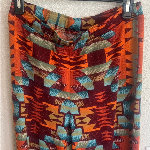 Double D Ranch Multicolor Patterned Fabric SZ med - Picture 4 of 6